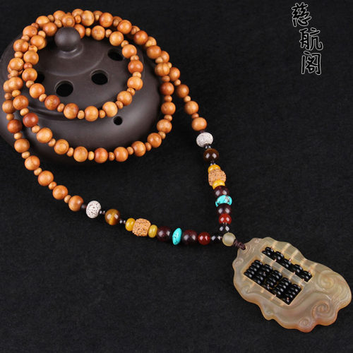 星月菩提长项链白玉风吊桃木剑