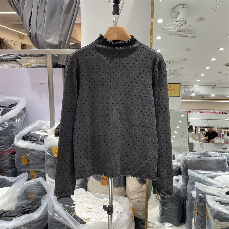 YZOY5681冬季韩系木耳边半高领波点薄绒长袖上衣T恤女打底衫内搭