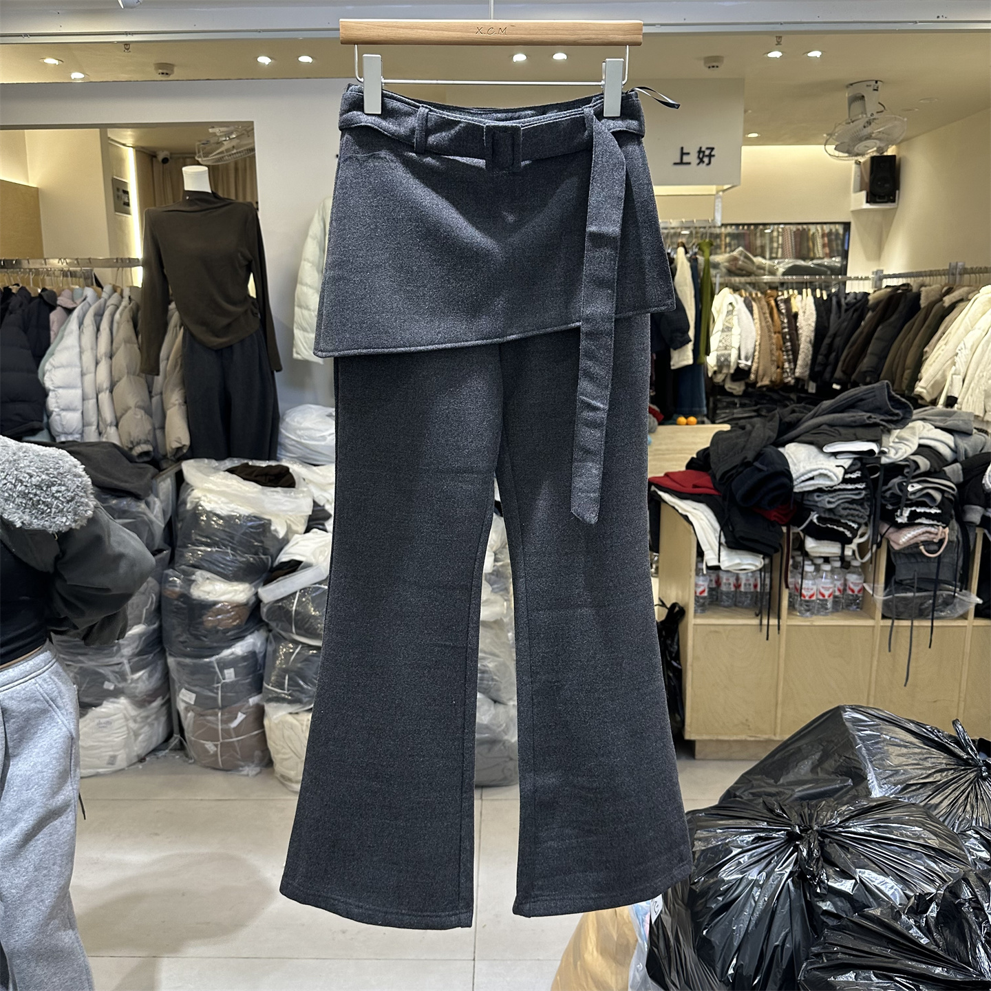 3高腰假两件屁帘微喇叭裤女