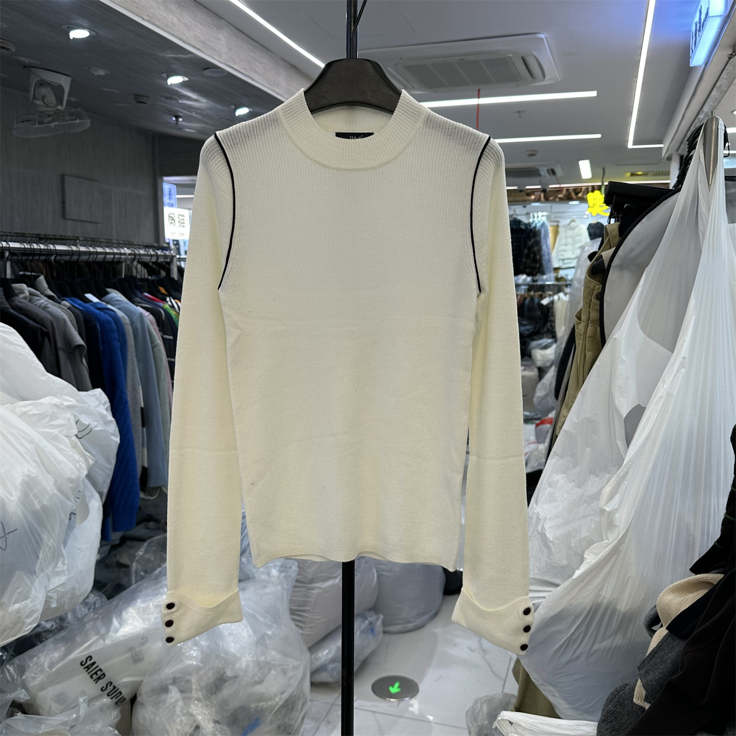 百搭软糯细羊毛针织打底衫女