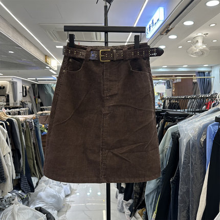 2025新款韩版时尚灯芯绒半身裙女早秋高腰显瘦a字包臀短裙女中裙