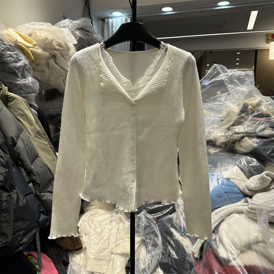 V领蕾丝短款针织衫女全羊毛衣女