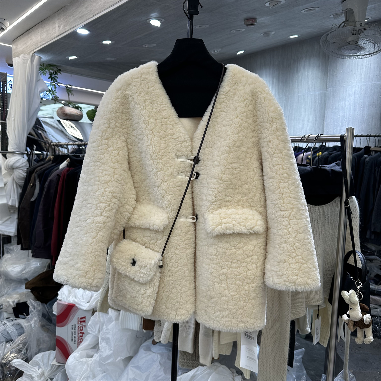 V领配包包加厚保暖宽松潮