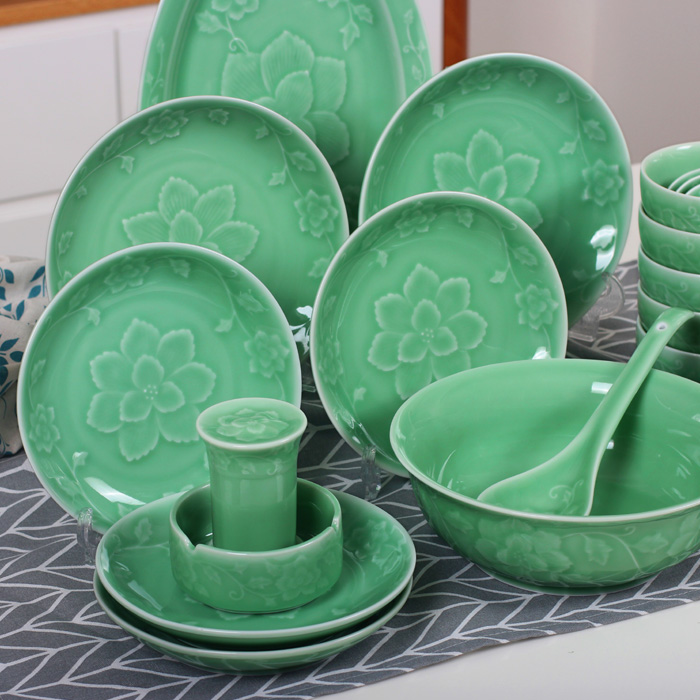 龙泉青瓷碗盘碟子瓷器微波炉适用