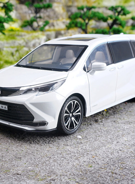 【SL332】智冠1:24丰田授权塞那商务车声光回力车儿童玩具仿真合