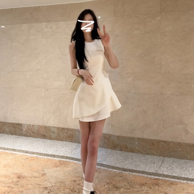 法式白色无袖背心连衣裙子女2025夏季新款小个子收腰气质a字短裙