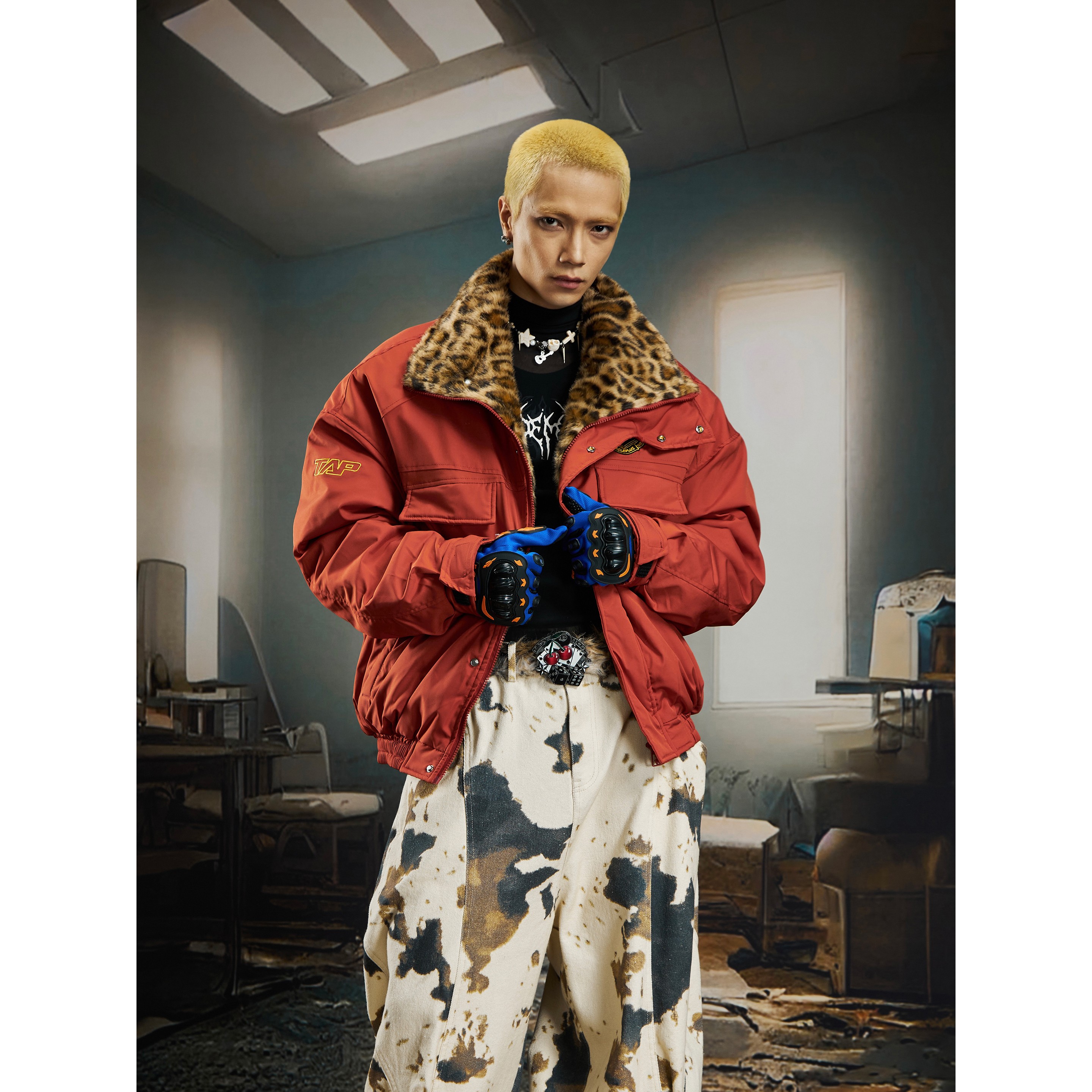 藏青色三防立领座山雕夹克男款冬季加绒加厚豹纹领棉衣bomber外套