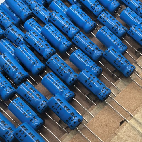 BC10UF22UF47UF电容100V