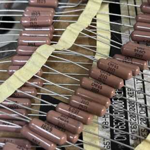 原盒 美国 达尼VISHAY-DALE  1.5W 20R 1%精度 发烧音频电阻