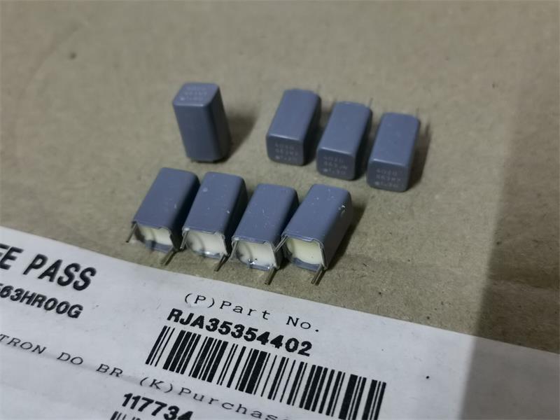 意大利ARCOTRONICS-STS FREE 4000PF 402J 63V 对角音频耦合电容