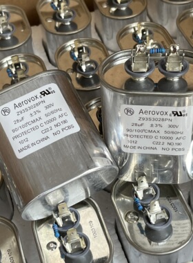 原箱 美国AEROVOX Z93S3028PN系 28UF 300V AC 发烧油浸无极电容