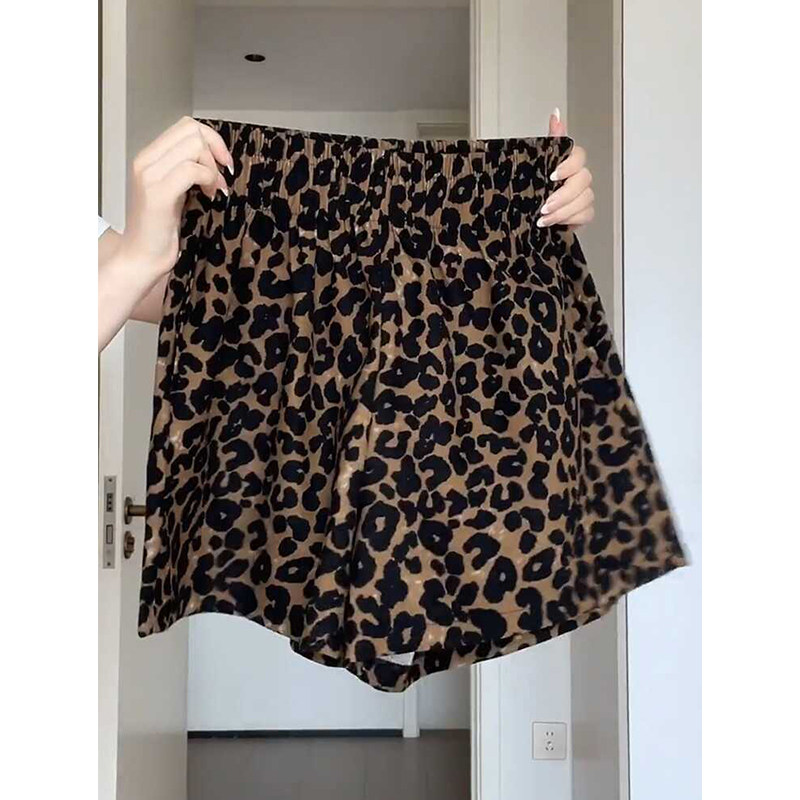 大码豹纹短裤女2025夏季新款复古阔腿高腰显瘦A字美式洋气裤子潮,女装/女士精品,休闲裤,淘宝优惠券,粉丝福利购,淘宝优惠卷