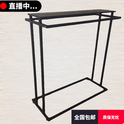 简约服装店中岛架女装中间侧挂