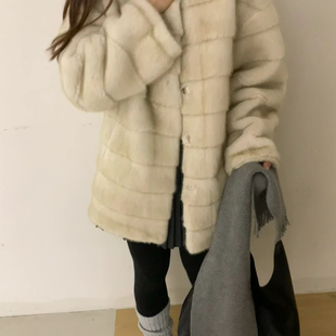 L.eight 韩千金高级中古风小立领按扣环保皮加厚一手长外套253438