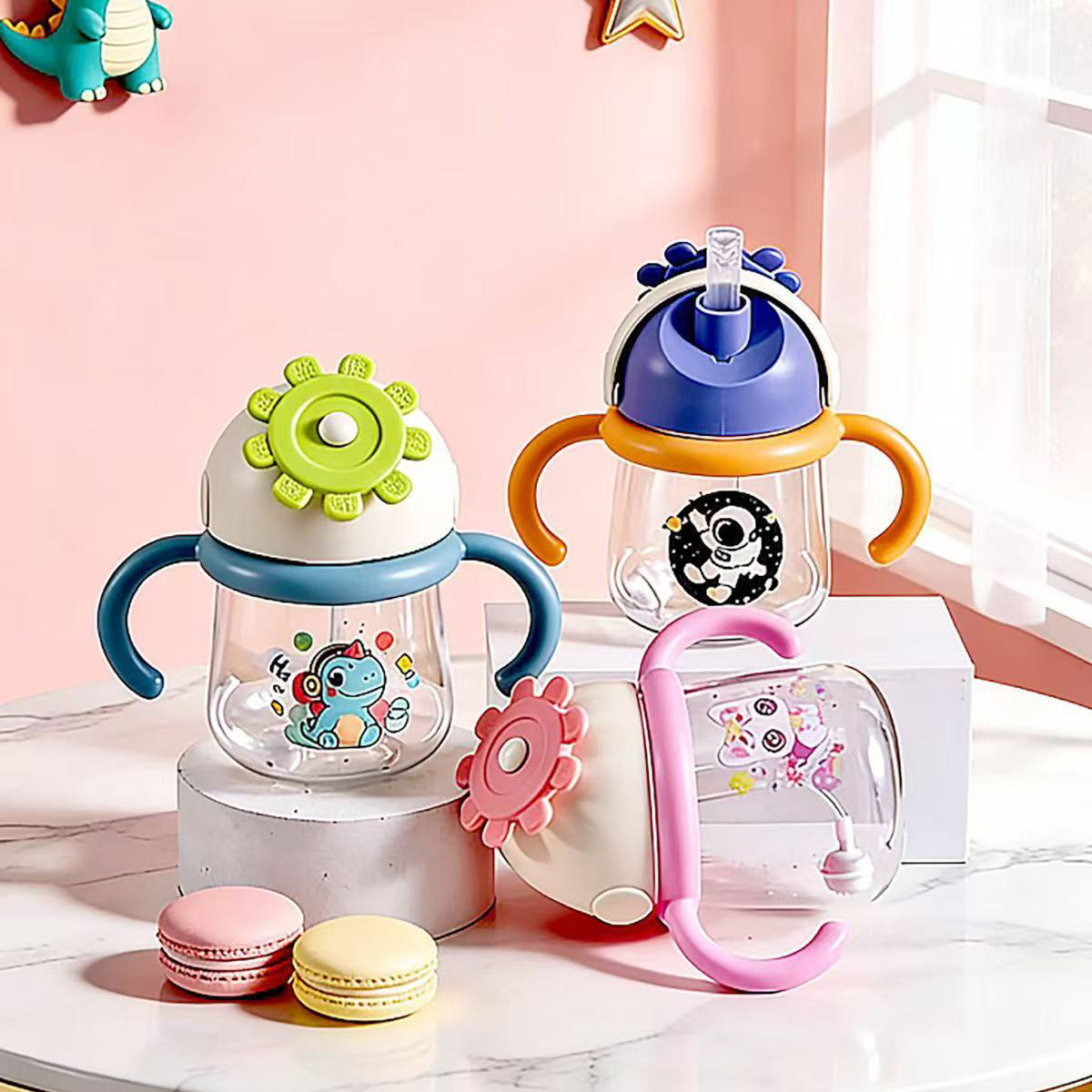 新品儿童卡通吸管杯可爱婴幼儿咬合吸嘴防呛水壶双手柄学饮杯水杯