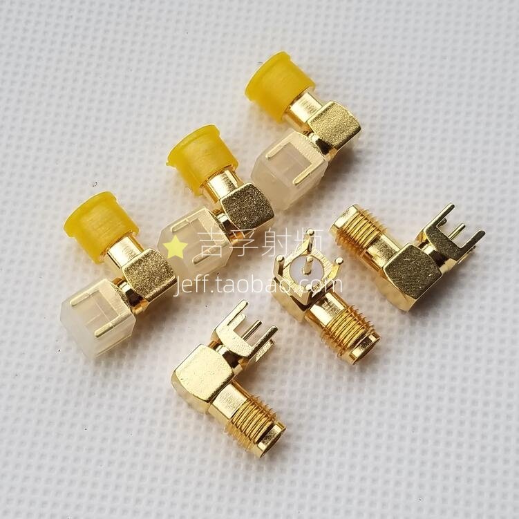 四脚90度母头外螺纹连接器