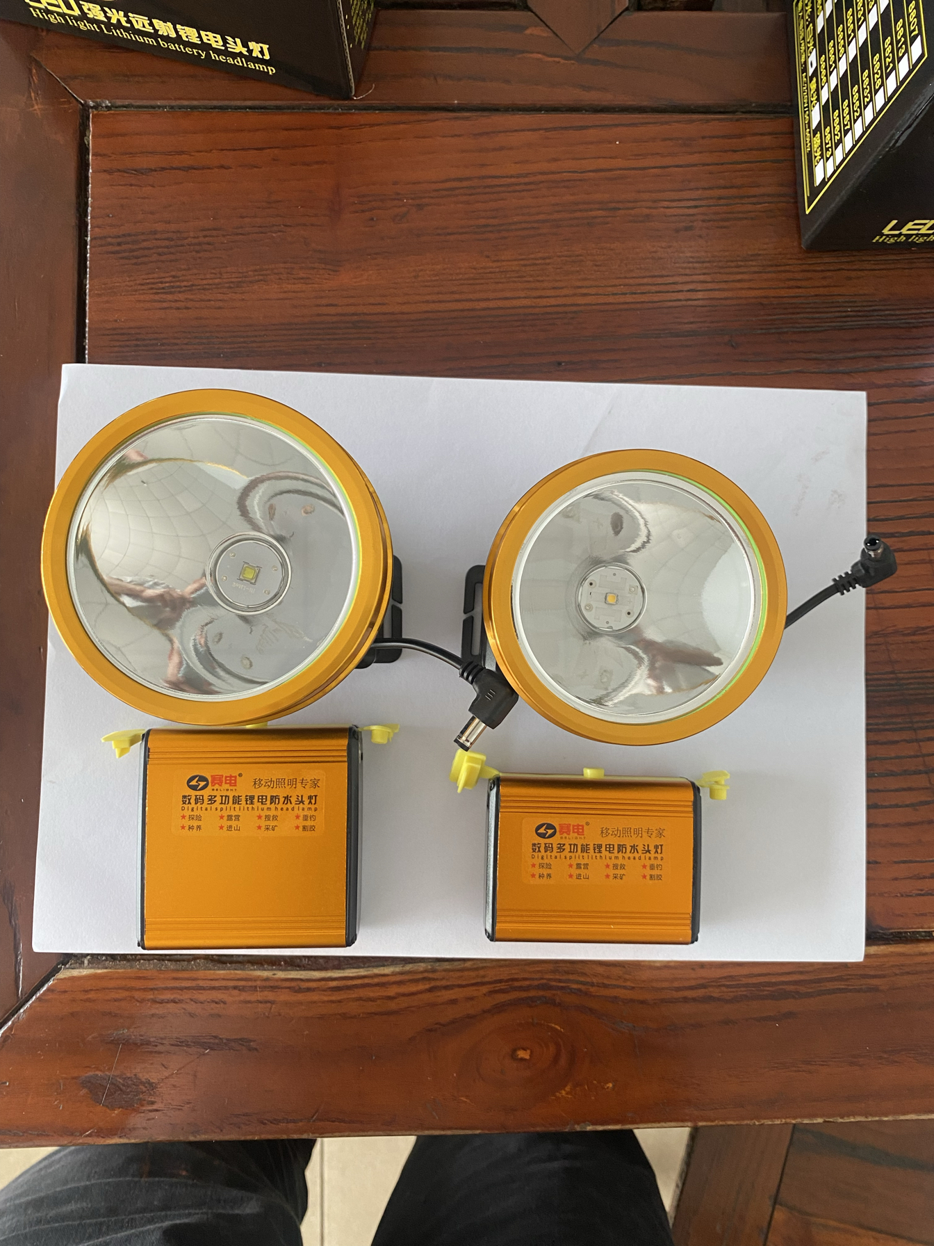 赛电头灯原厂配件灯头电池充电器T6充电器强光led头灯可充电超