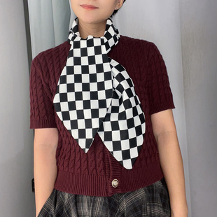 黑白棋盘格子围巾薄款女秋冬韩版潮学生百搭围脖潮酷复古尖角围巾