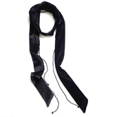 黑色丝巾长条丝绒高级感飘带叠穿配饰2025新款 老钱风护颈小围巾