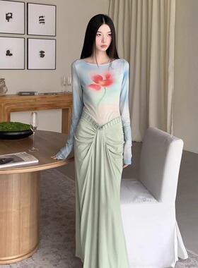 法式复古印花拼接连衣裙女秋冬设计感小众收腰显瘦假两件褶皱长裙