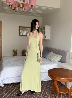 纯色弹力修身露背背心裙半身裙两件套夏季收腰显瘦度假风吊带长裙