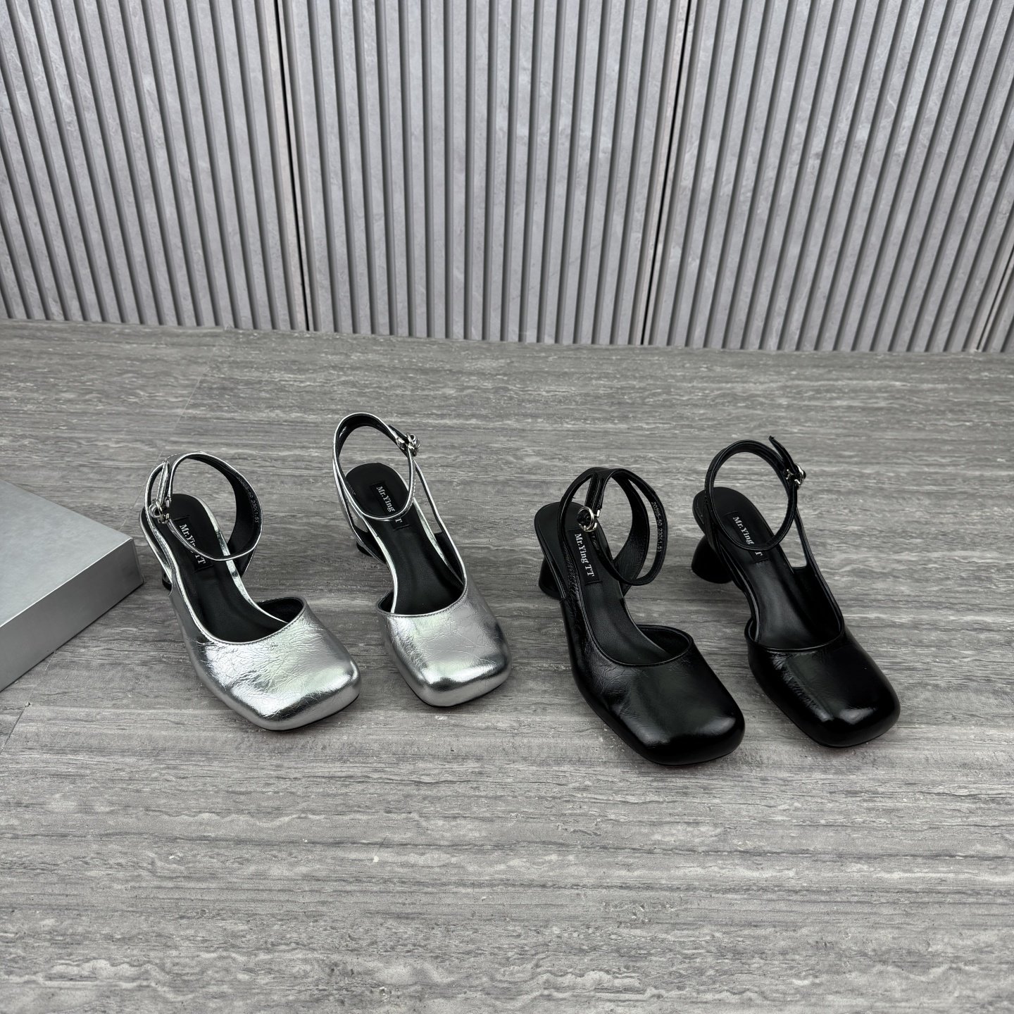 2026春季新款欧货欧洲站性感高跟脚腕扣带包头凉鞋女粗跟气质女鞋,女鞋,时装凉鞋,淘宝优惠券,粉丝福利购,淘宝优惠卷