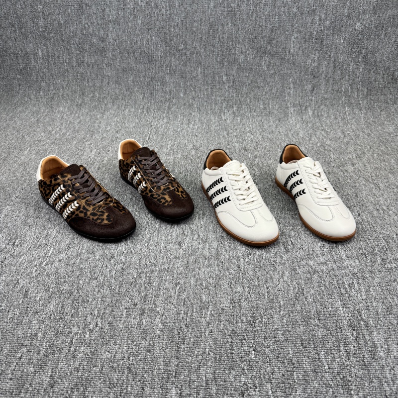 乐魔运动拼色平底时尚德训鞋女鞋