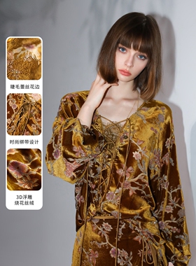 COCOBELLA奢感新中式烧花丝绒上衣女春蕾丝拼接雅致衬衣SR7050