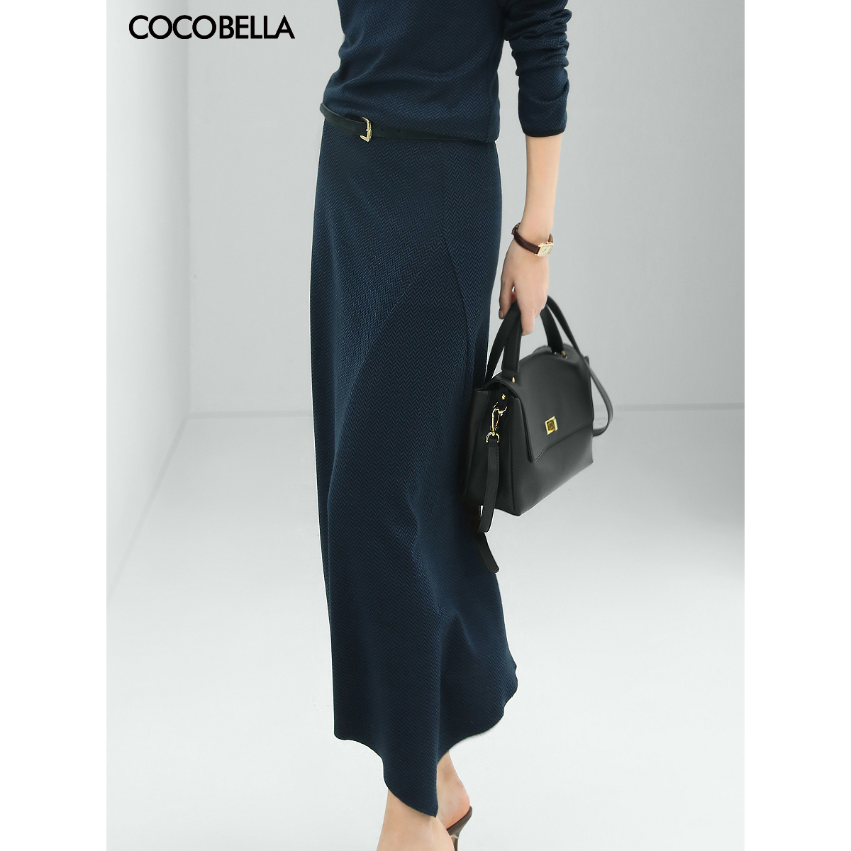 COCOBELLA人字纹针织半身裙