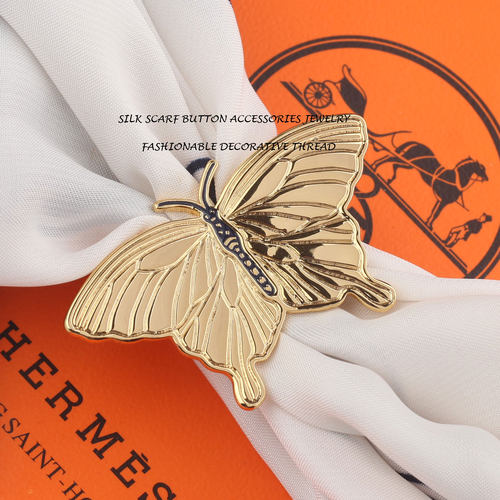金色蝴蝶高级感Twilly丝巾扣飞马披风骏马高档两用固定方巾马衔扣