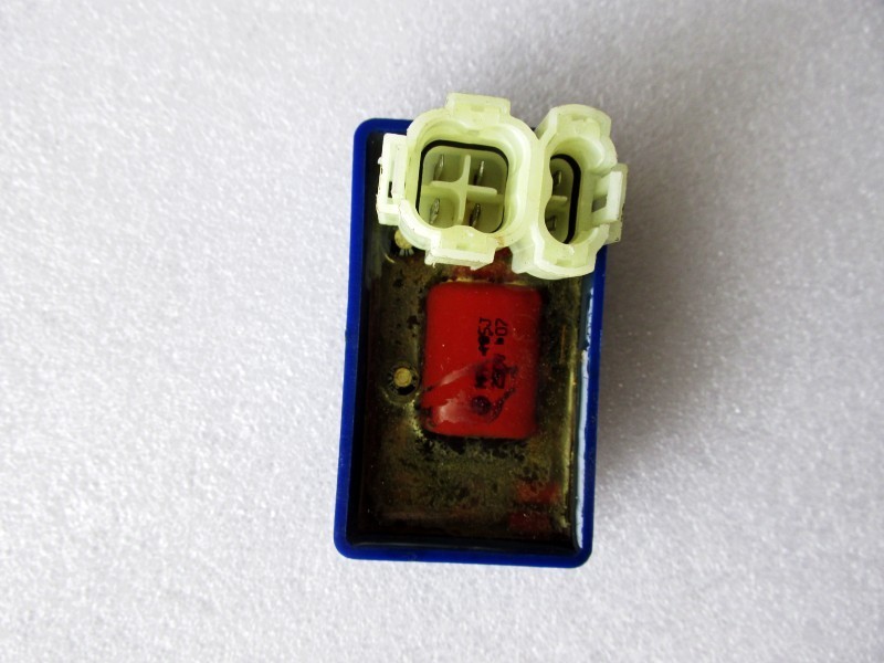 适用五羊WY125 48CC助力车 未战光阳125豪迈GY6 点火器 CDI