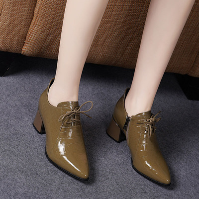 金特丽尖头粗跟单鞋英伦复古