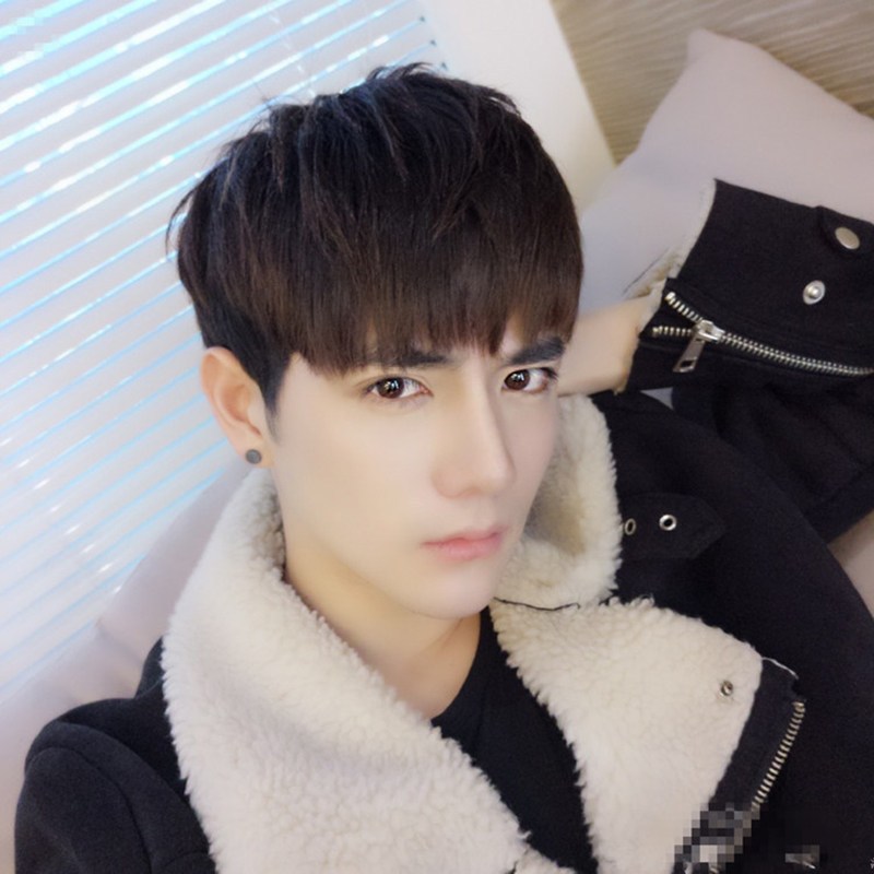 Perruque cheveux raides Court - Ref 2611493 Image 3