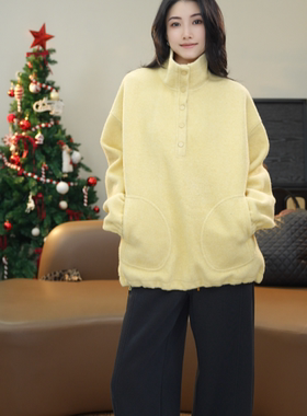 小乖逃休闲时尚黄色卫衣半扣毛绒感月型少女风冬季保暖百搭S25743