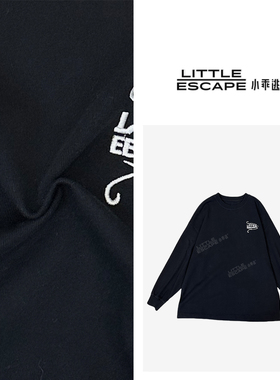 小乖逃休闲黑色卫衣字母卫衣白色黑色T恤小鱼宽松版S24139