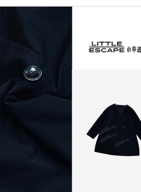 小乖逃时尚大气黑色棉服V领中长款宽松N95207