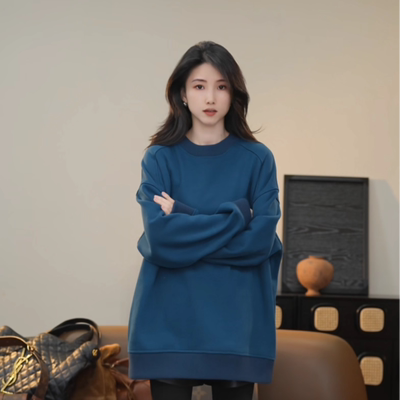 小乖逃休闲时尚蓝色卫衣圆领后背字母纯色宽松秋冬百搭款251109