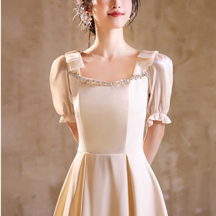 晚礼服女轻奢小众高端高级感日常可穿缎面小个子订婚香槟色连衣裙