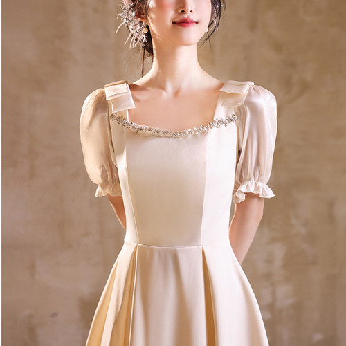 晚礼服女轻奢小众高端高级感日常可穿缎面小个子订婚香槟色连衣裙