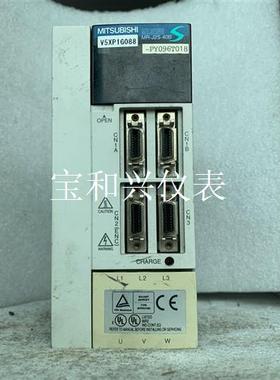 三菱驱动器 MR-J2S-40B-PY096T018实物图,