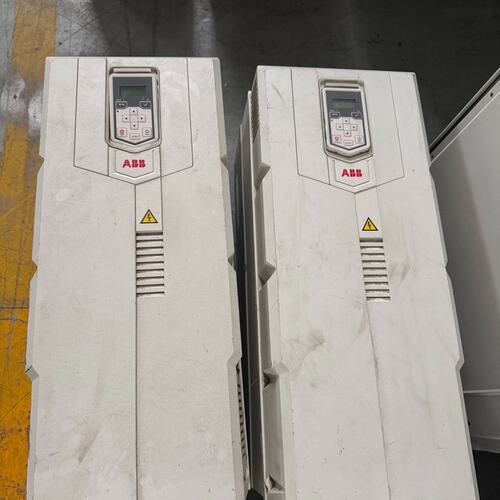 ABB变频器ACS530-01-246A-4 测试好132K( 议价）