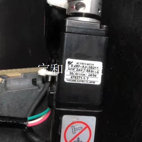 SGMM-A3C3SD11   安川 伺服电机,拆机件,外观