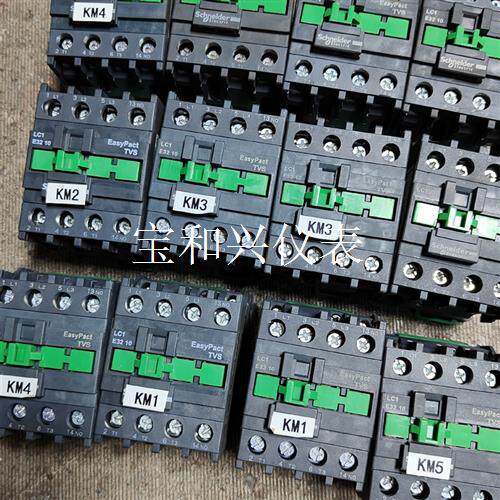 施耐德LC1E3210交流接触器220V