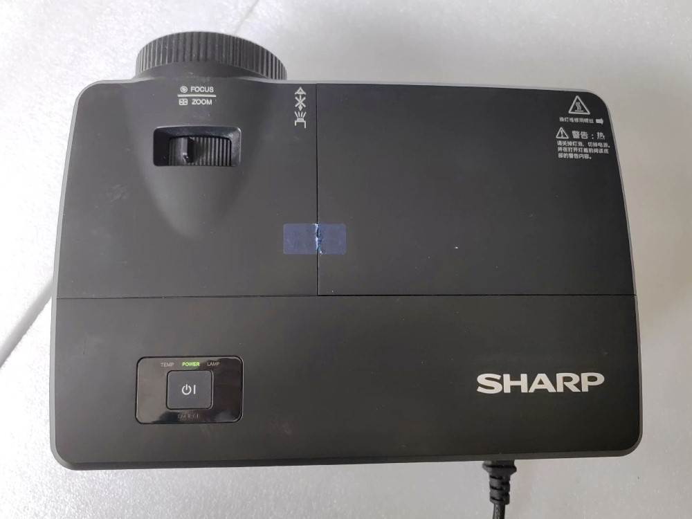 夏普高清投影仪XG-C10SA裸机一个如图所示实物拍