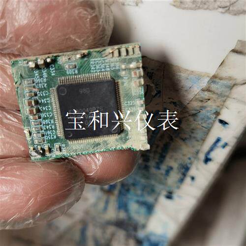 微型控制器 型号:F280049PZS旧货带板,