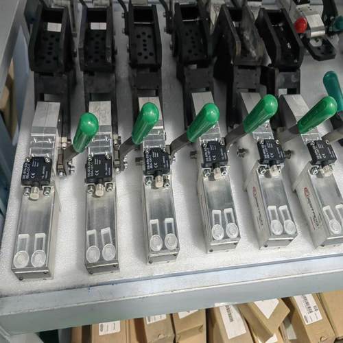 DESTACO迪斯泰克82L3G-203C8G0B (询价）