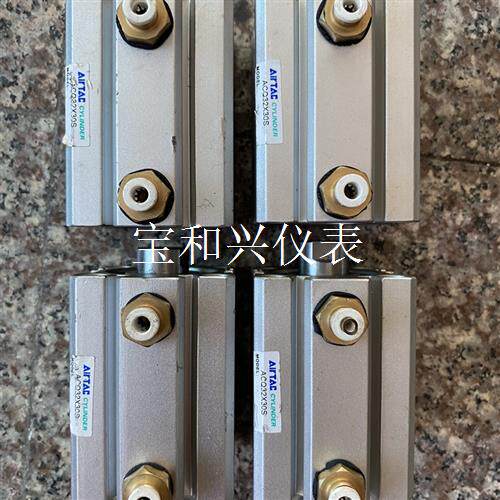 亚德客气缸ACQ32x30S,功能完好,二手拆机,实物实拍如