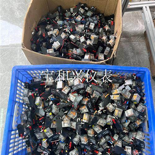 施耐德继电器,RXM2LB2BD,RXZE1M2C,