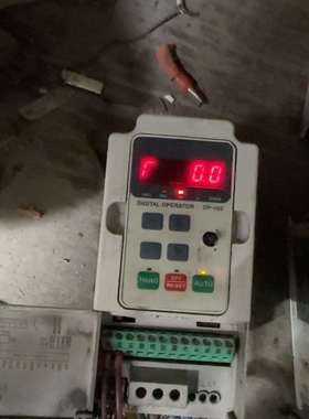 海利普变频器HLPNV0D7543A0.75kw二台安装孔-议价