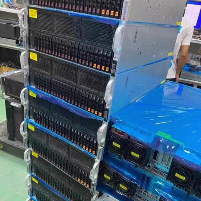 超微AS-4124GS-TNR8卡机，24盘位，支持双路AM( 议价）